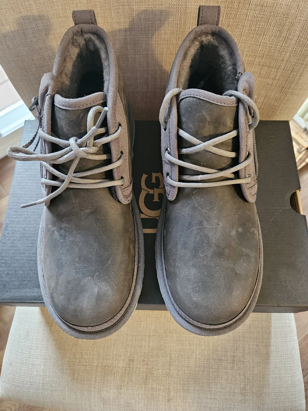 NEW Sz 8 UGG Men's Gray Suede Lace-Up Casual Boots